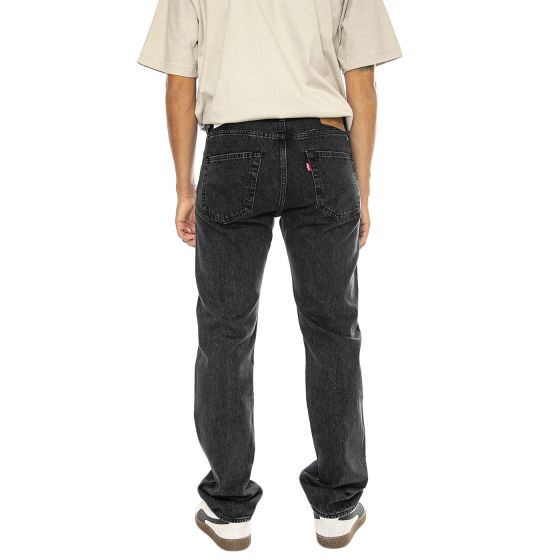 Levis neri store